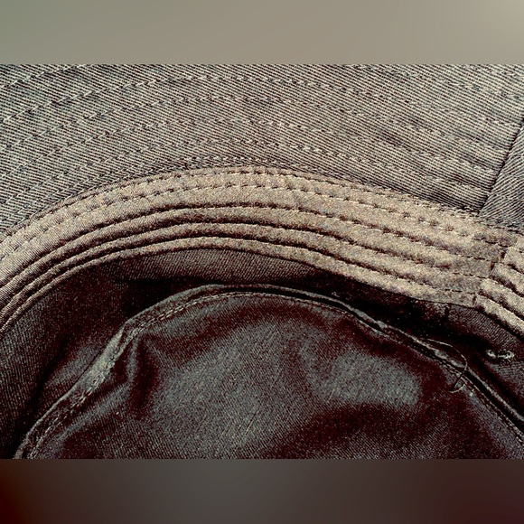 Disney Spirit Jersey Unisex Black Bucket Hat 100% Cotton O/S fits most - Picture 5 of 6